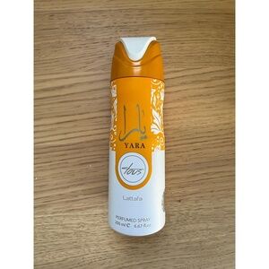 Yara Lattafa Orange Perfume Spray 200ml